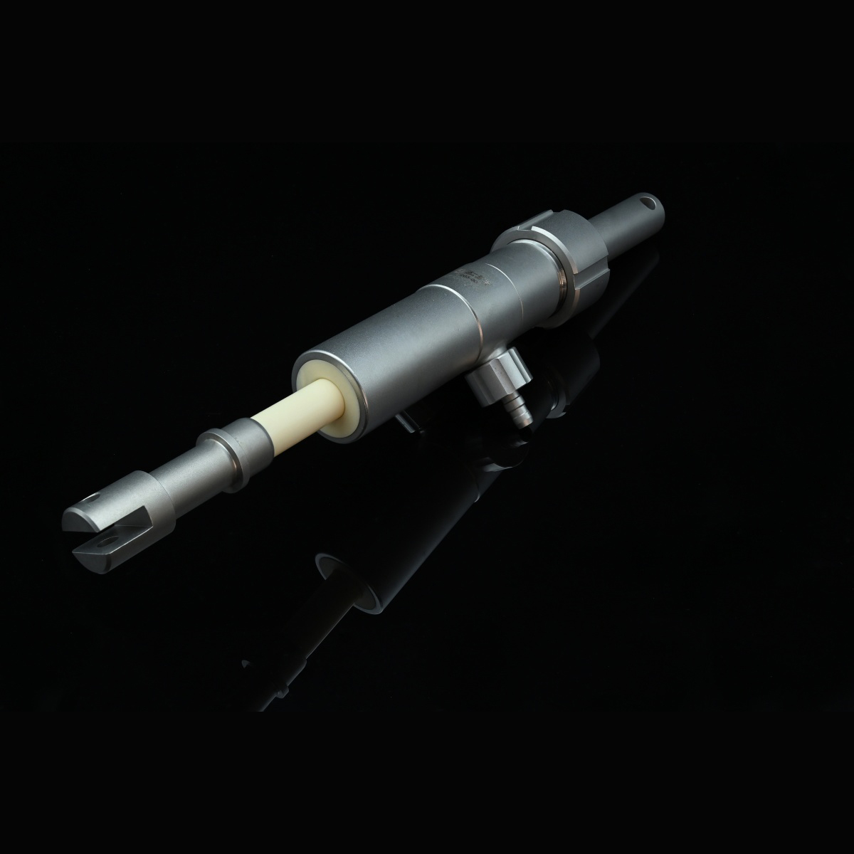 氧化铝陶瓷计量泵精密流体控制