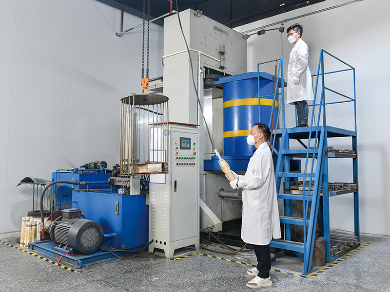 精密陶瓷的“内核”之争，为何选择冷等静压成型方式？