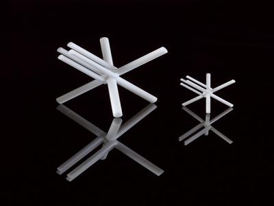 氧化铝陶瓷的性能如何，主要用在哪里